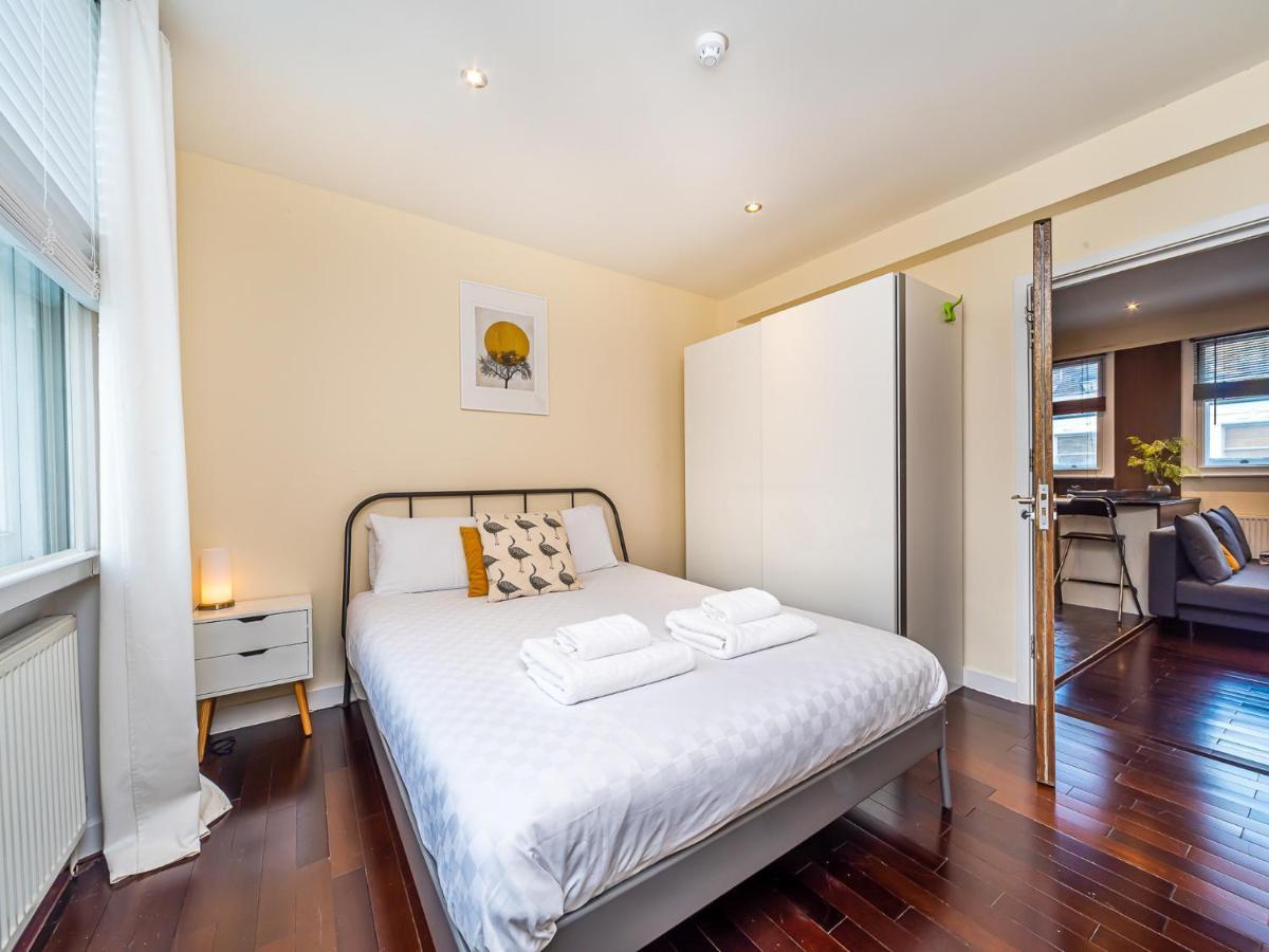 Pass The Keys - Holborn Apartment Close To Everything London Eksteriør billede