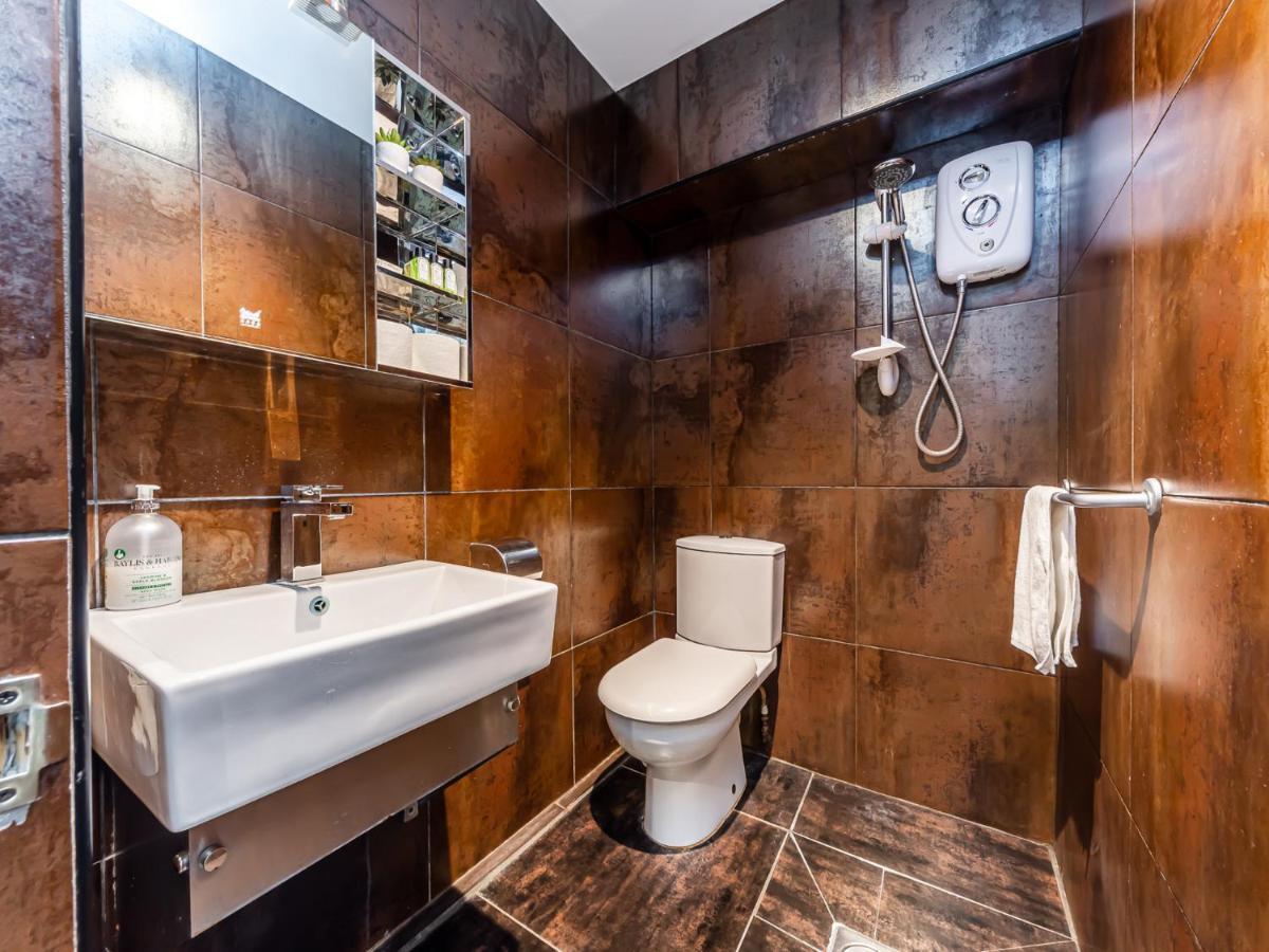 Pass The Keys - Holborn Apartment Close To Everything London Eksteriør billede